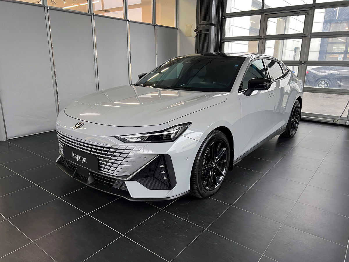 Changan UNI-V